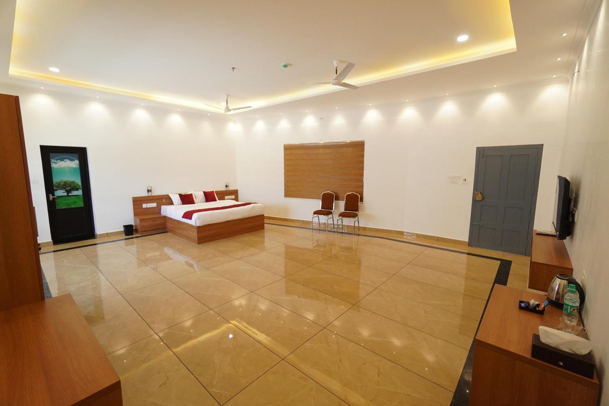 Eden Garden Convention Center Hotel Adur Exterior foto